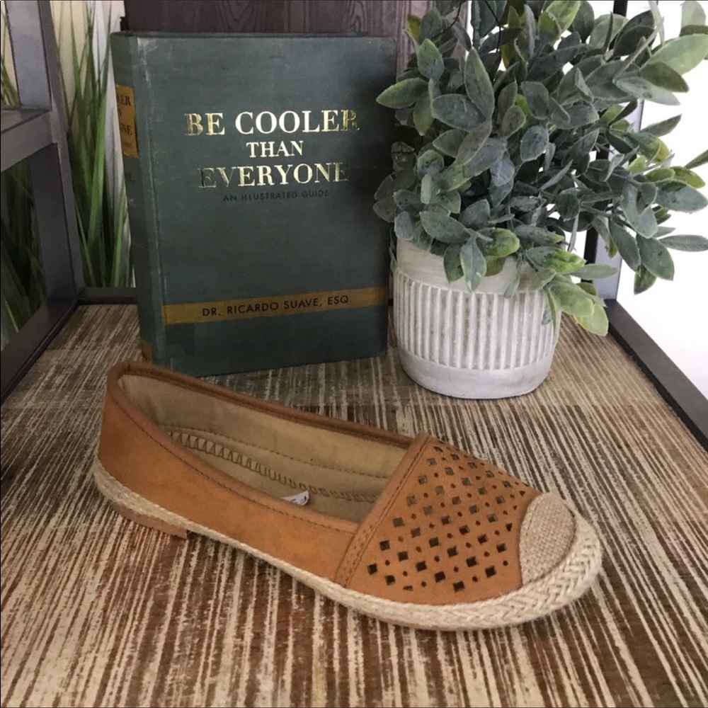 Espadrille flats - Picture 2 of 3